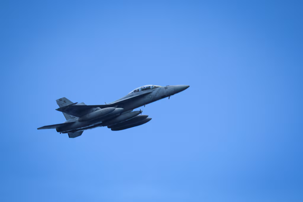 Passenger Off The Hook for In-Flight Bomb Hoax That Prompted F-18 Response