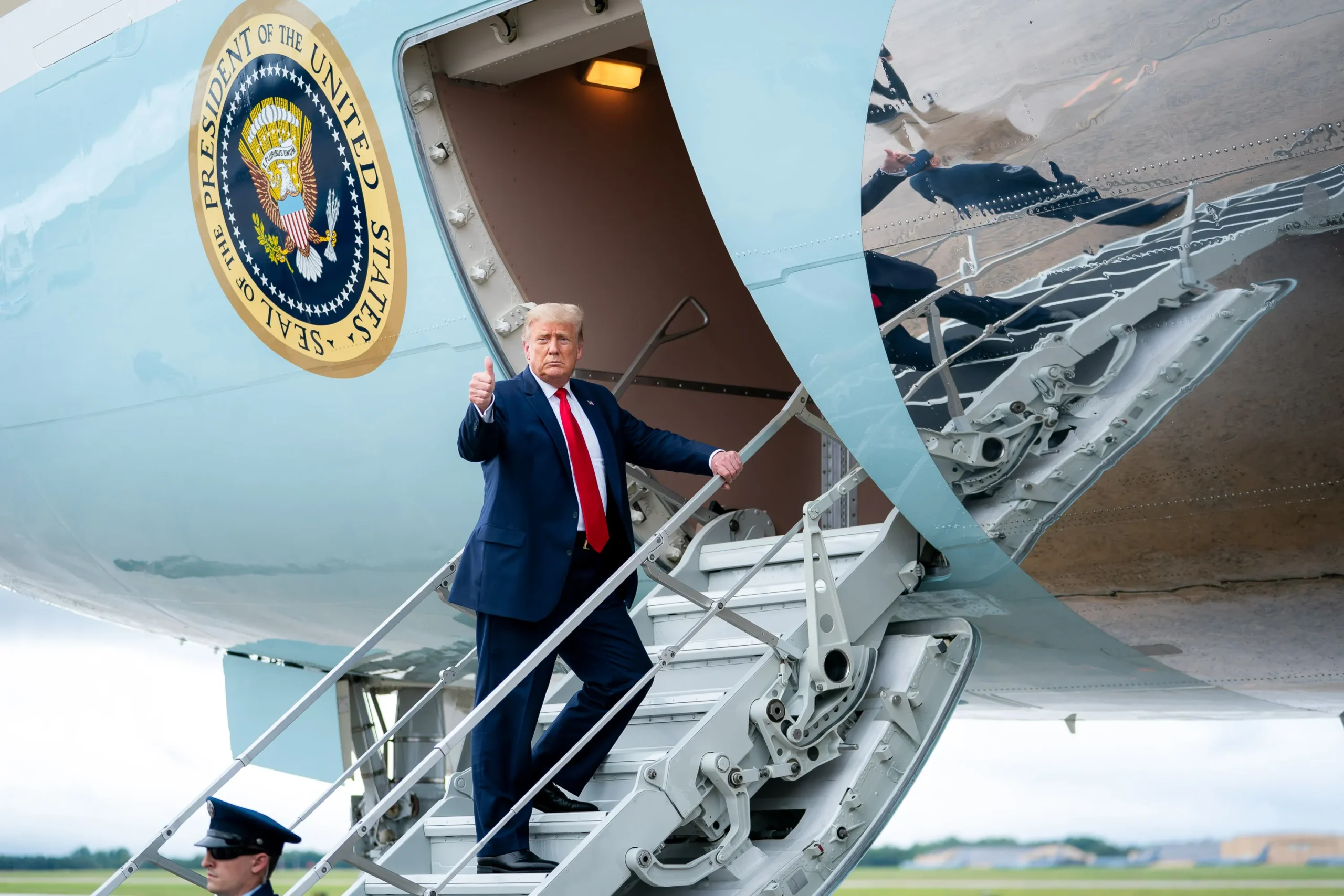 $400 Million Jet Makeover Sparks Liberal Meltdown—But Patriots See a Masterstroke in Readiness and Respect