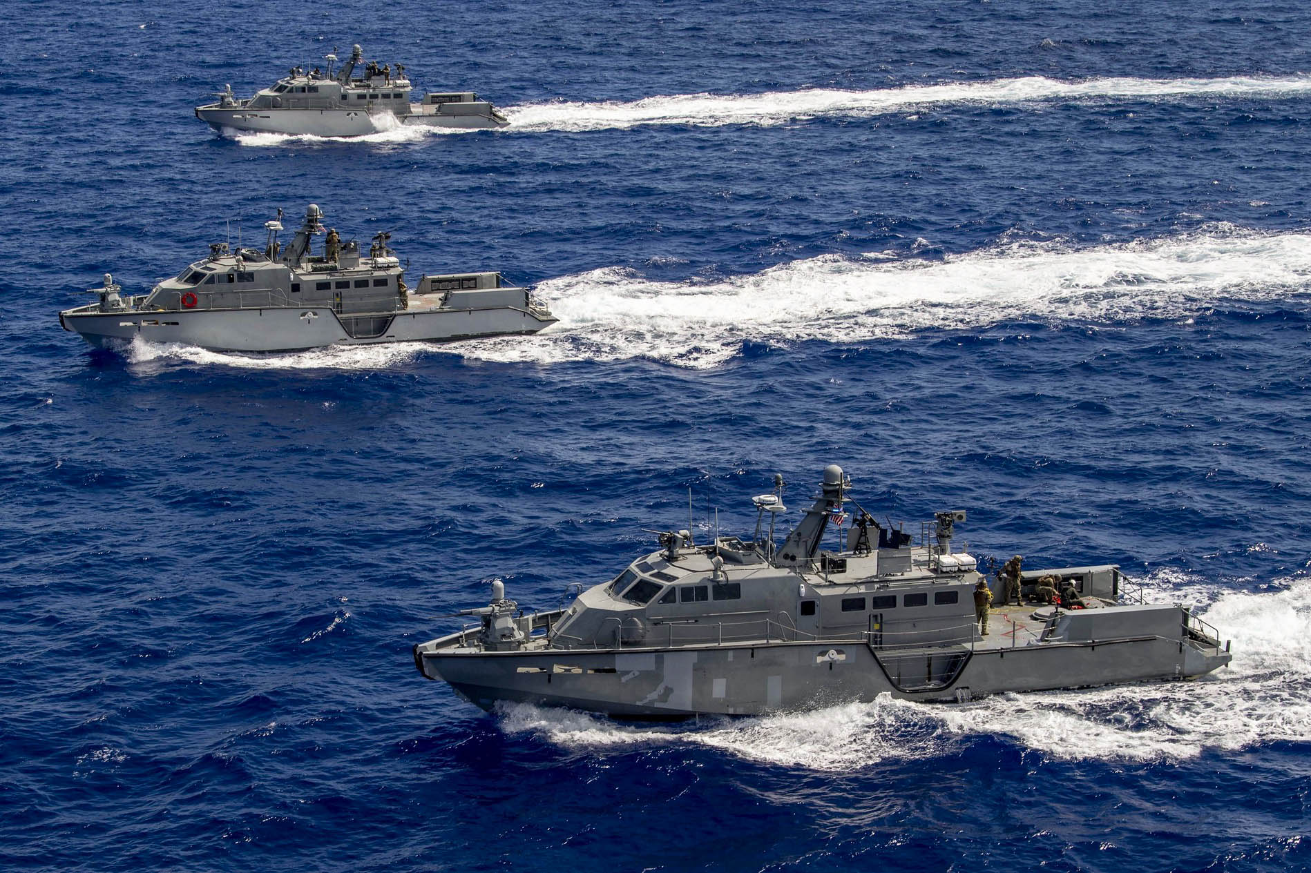 U.S. to Construct Fast Boat Base in the Philippines Amid Rising Tensions with China