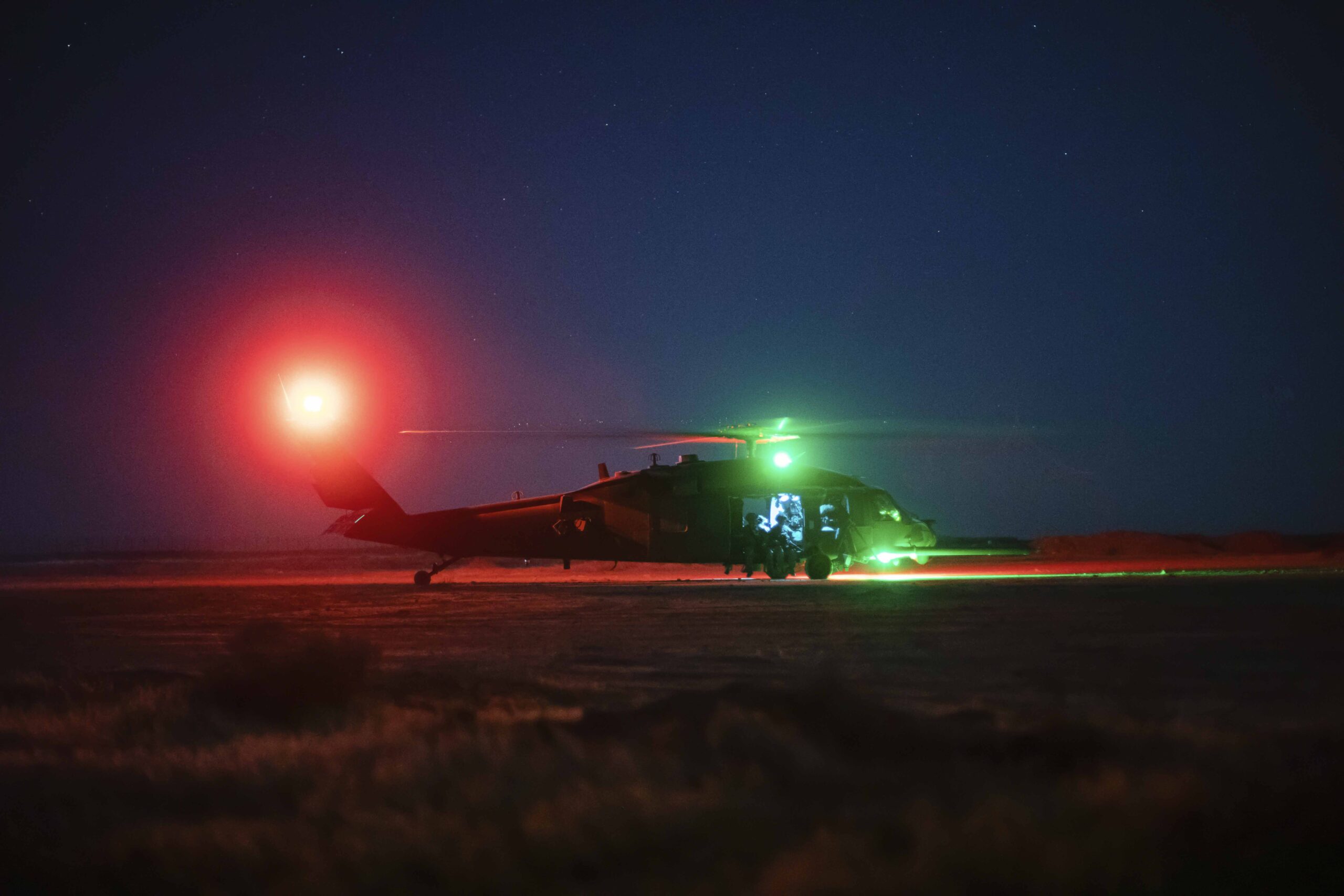 Four Service Members Involved in Helicopter Crash During Training in Washington State