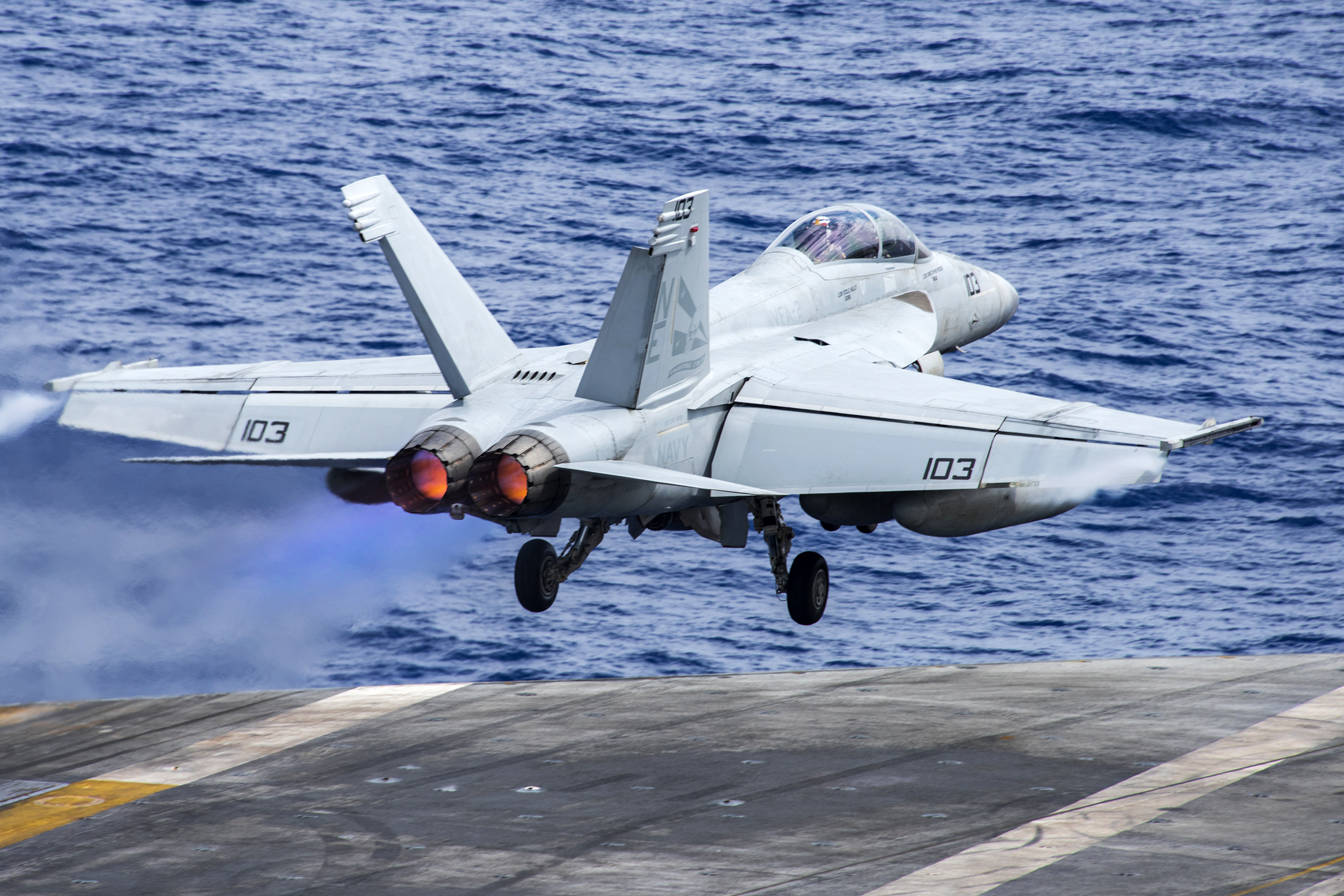 US Navy Helicopter and Jet Crash in South China Sea: All Crew Rescued, Investigations Underway