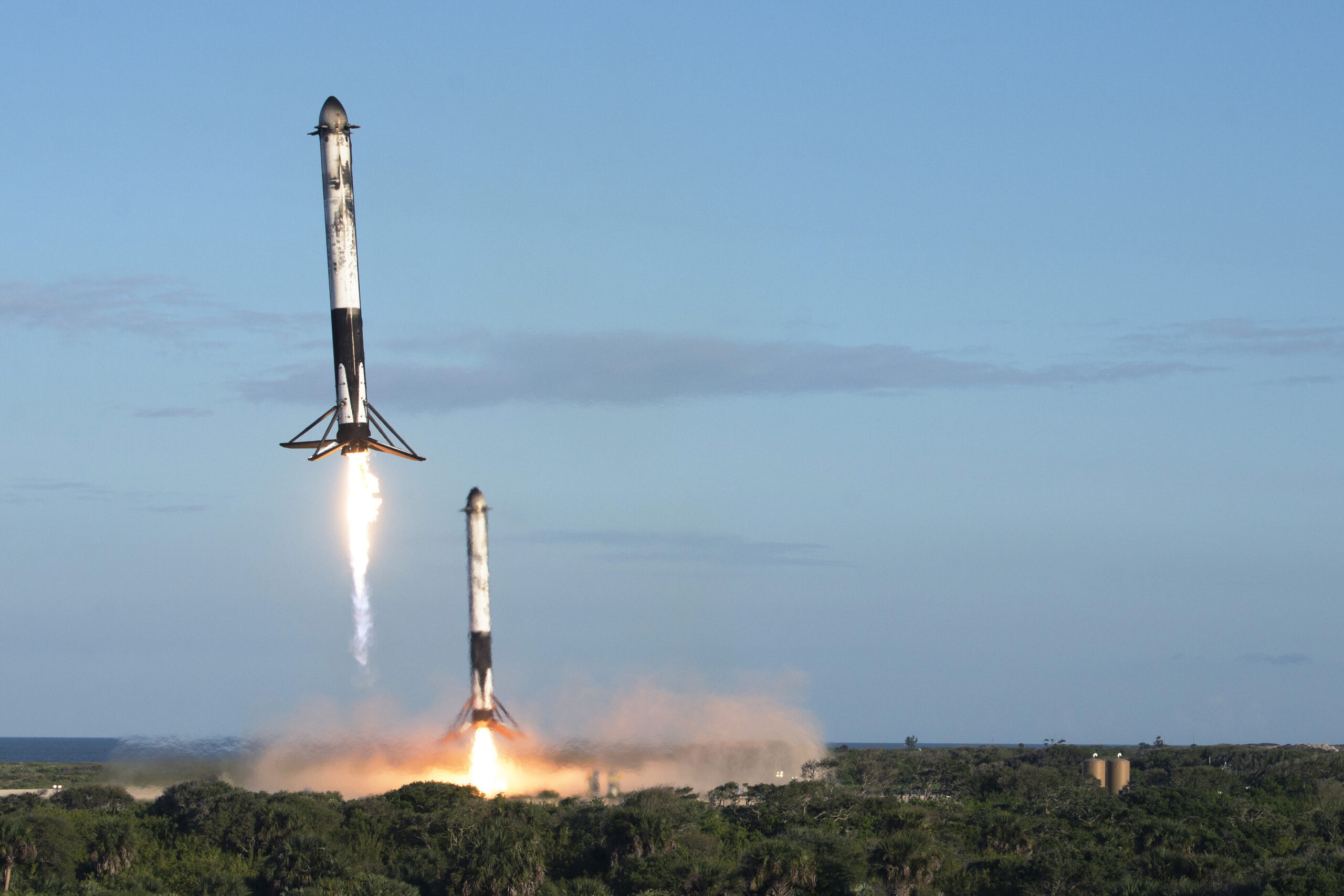 SpaceX and Blue Origin Pivot to Moon as Golden Dome Push Reshapes Defense and Space Strategy