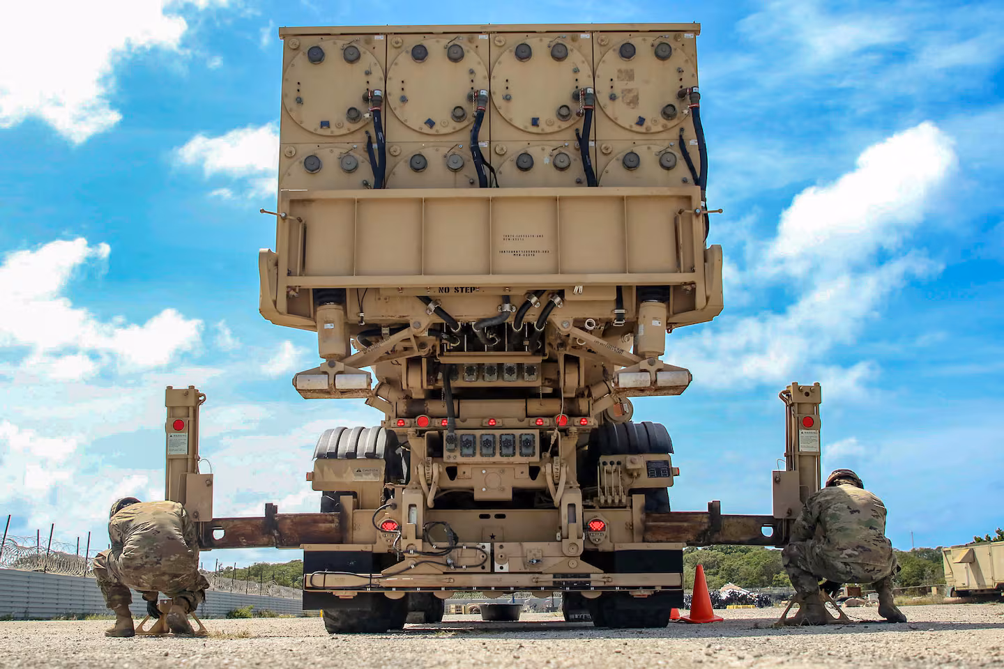 Stockpile Strain Sparks Alarm as U.S. Missile Shield Faces Prolonged Iran Conflict