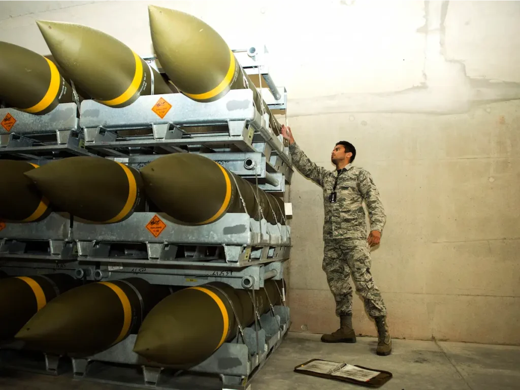 U.S. Postpones Weapons Deliveries to European Partners Amid Iran Conflict