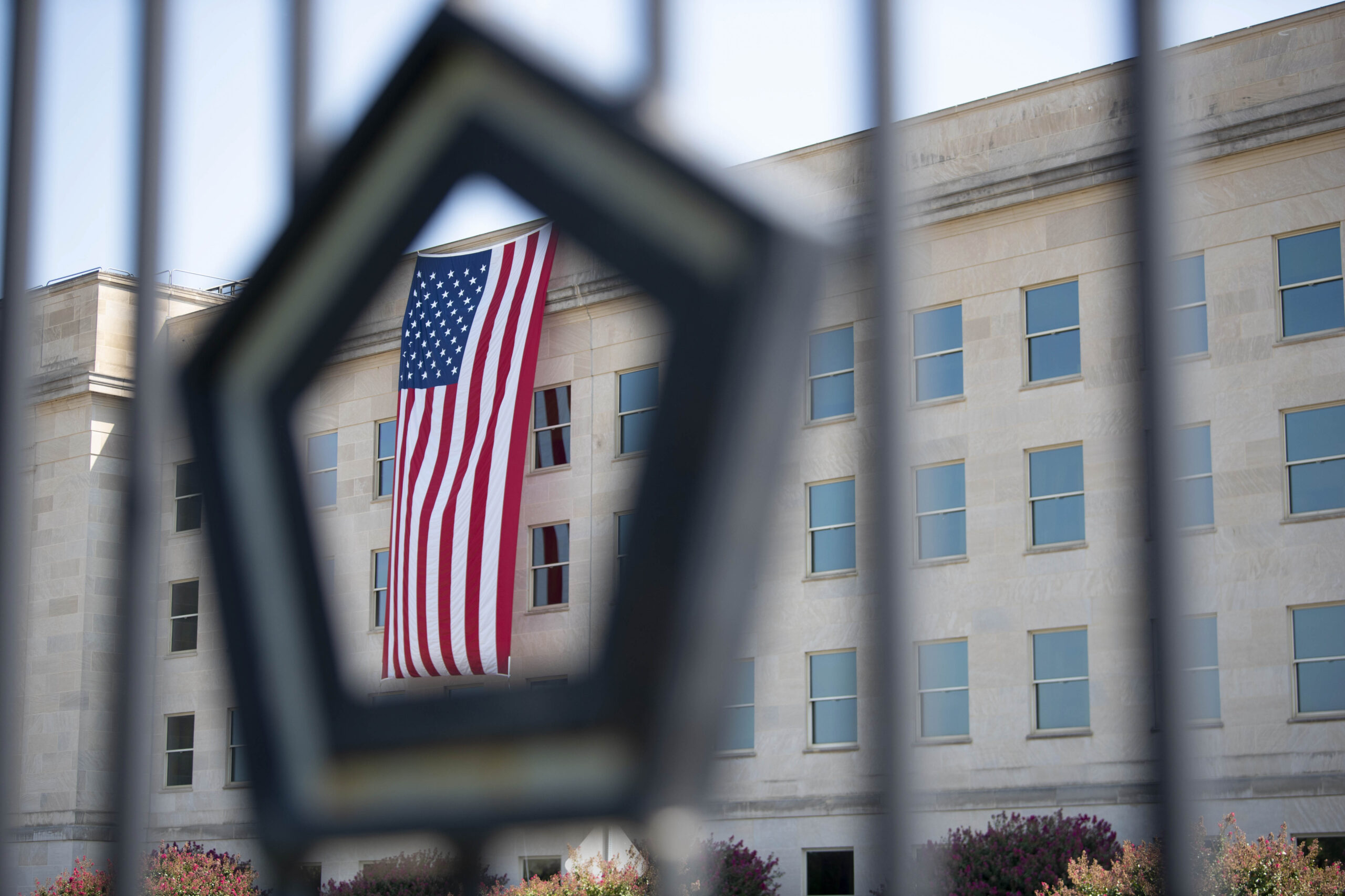 Pentagon and FAA Strike Border Laser Pact to Counter Drone Threats