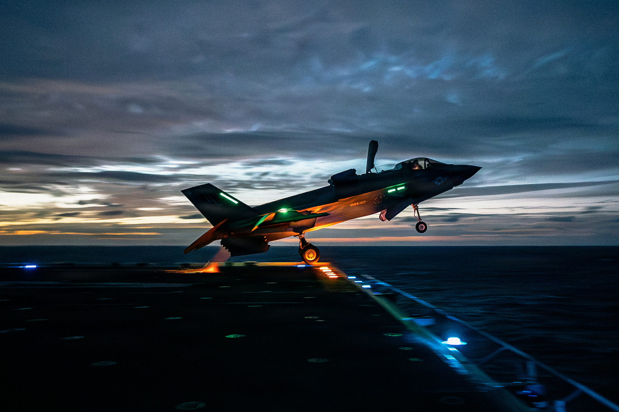 Marines Bet Big on F-35, Turning Stealth Jet Into a Battlefield Data Engine