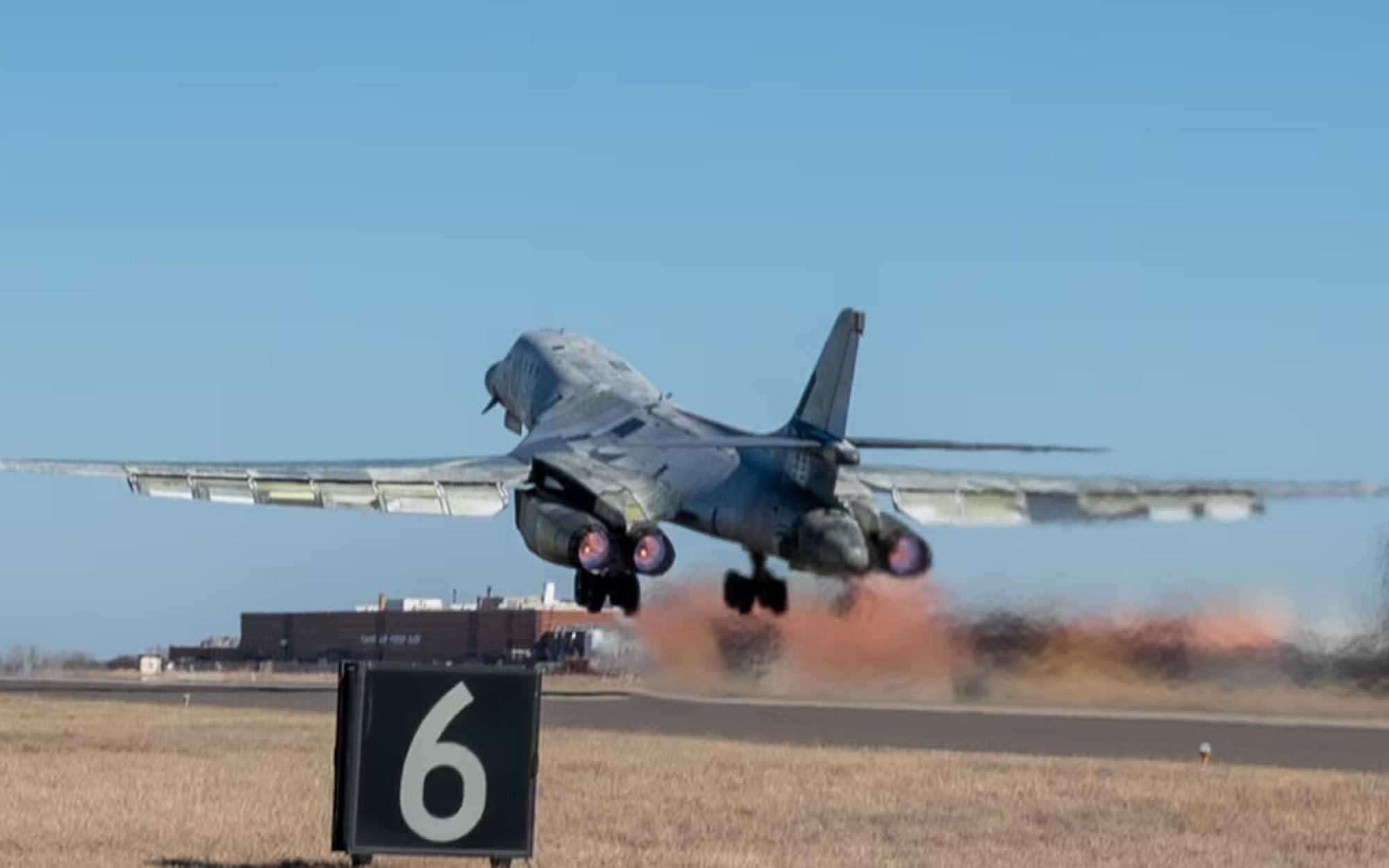 B-1B Bomber Rises From the Boneyard to Rejoin America’s Warfighting Power