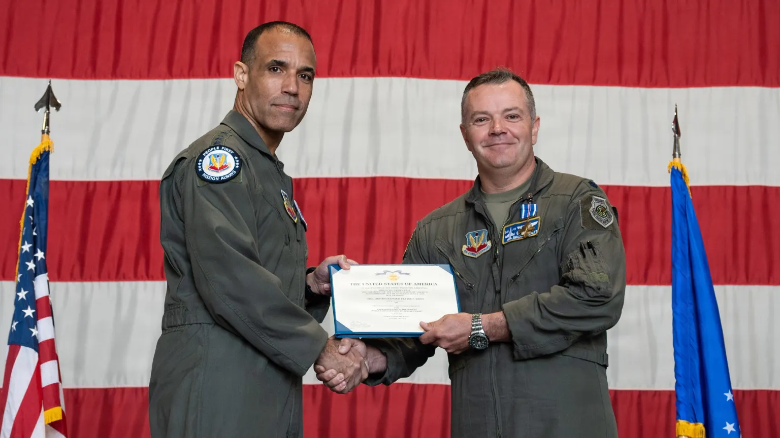 Six F-16 Pilots Earn Distinguished Flying Crosses for Daring Strikes in Operation Midnight Hammer