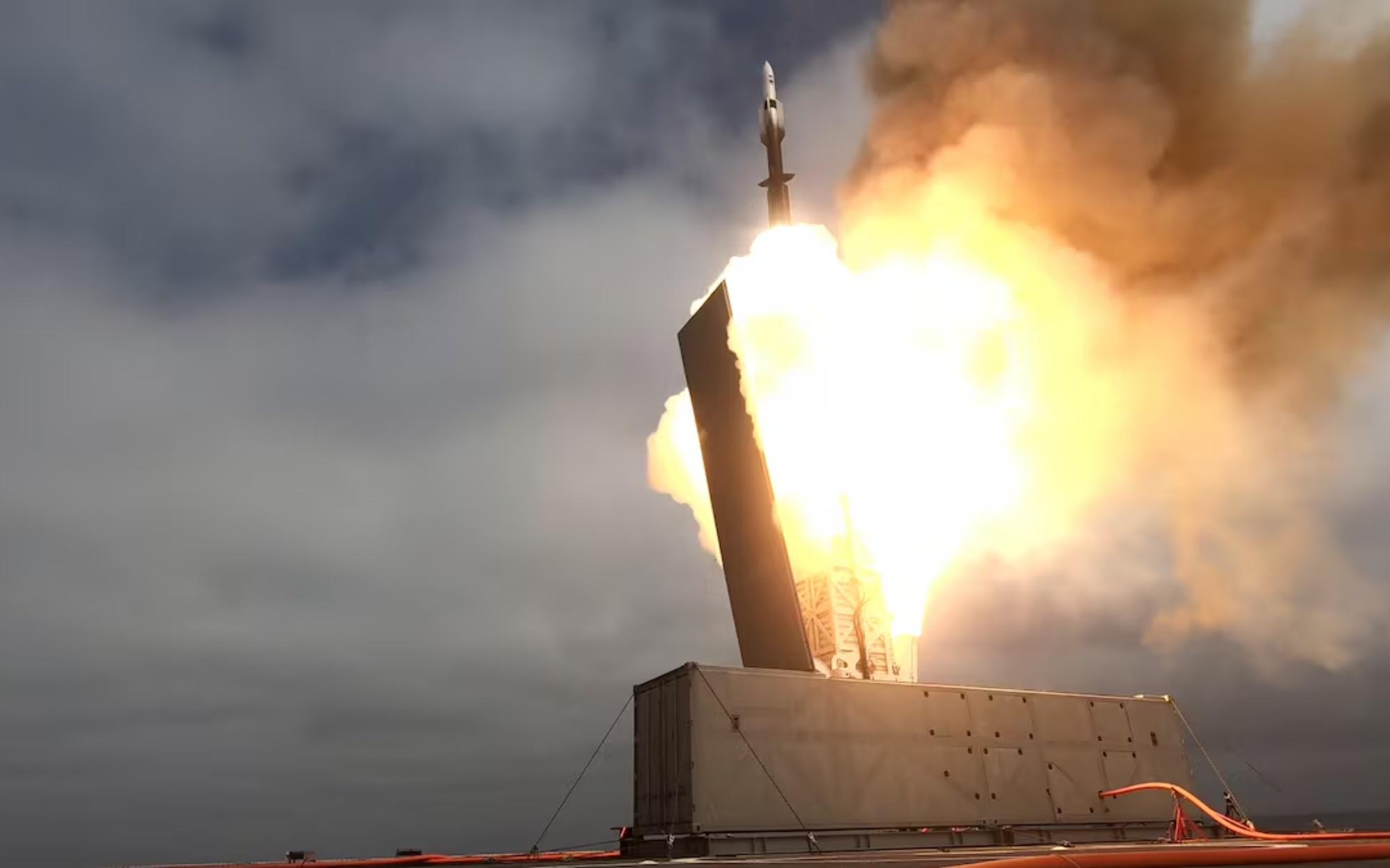 Pentagon Strikes Massive Deal To Build 10,000 Containerized Missiles By 2027