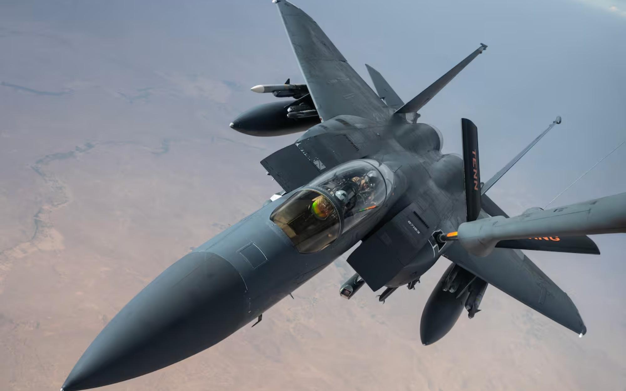 Michael Bay to Bring Heroic F-15 Rescue in Iran to the Big Screen