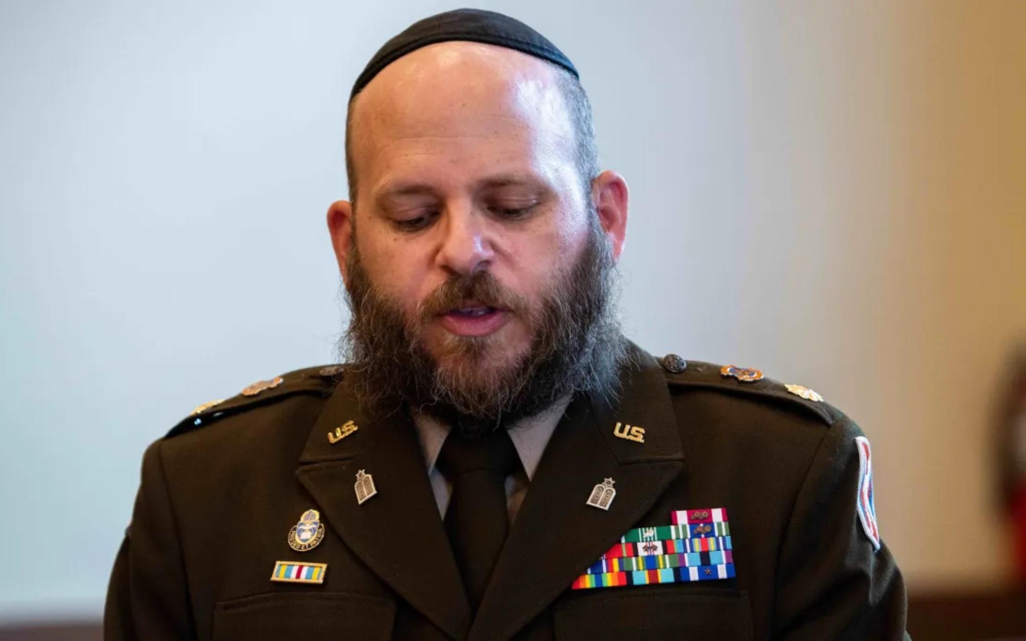 Army Sets Stricter Standards for Religious Beard Waivers