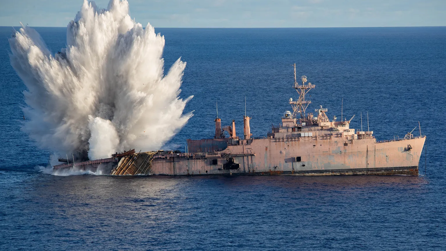 Japanese Torpedo Sinks Former US Warship in 'Valiant Shield' Strike in the Pacific
