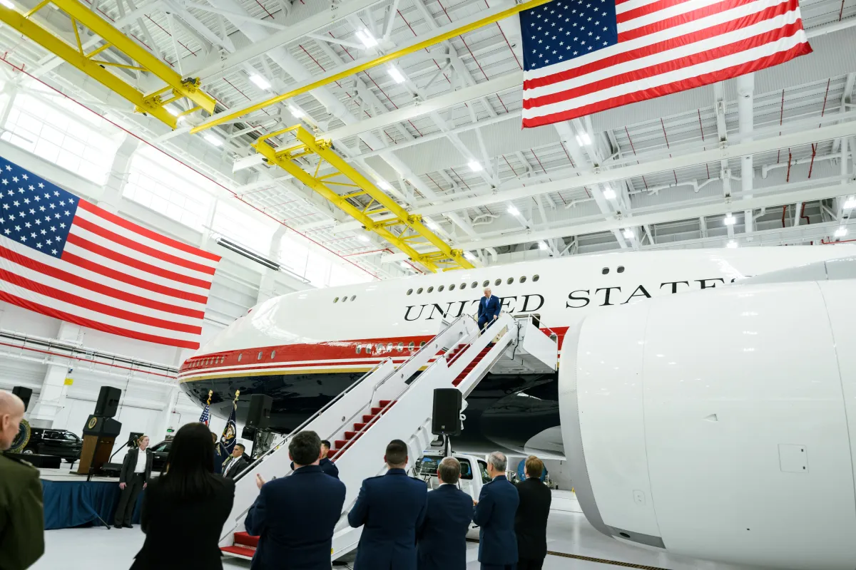 President Trump to Fly On Qatari-Donated Air Force One for the First Time