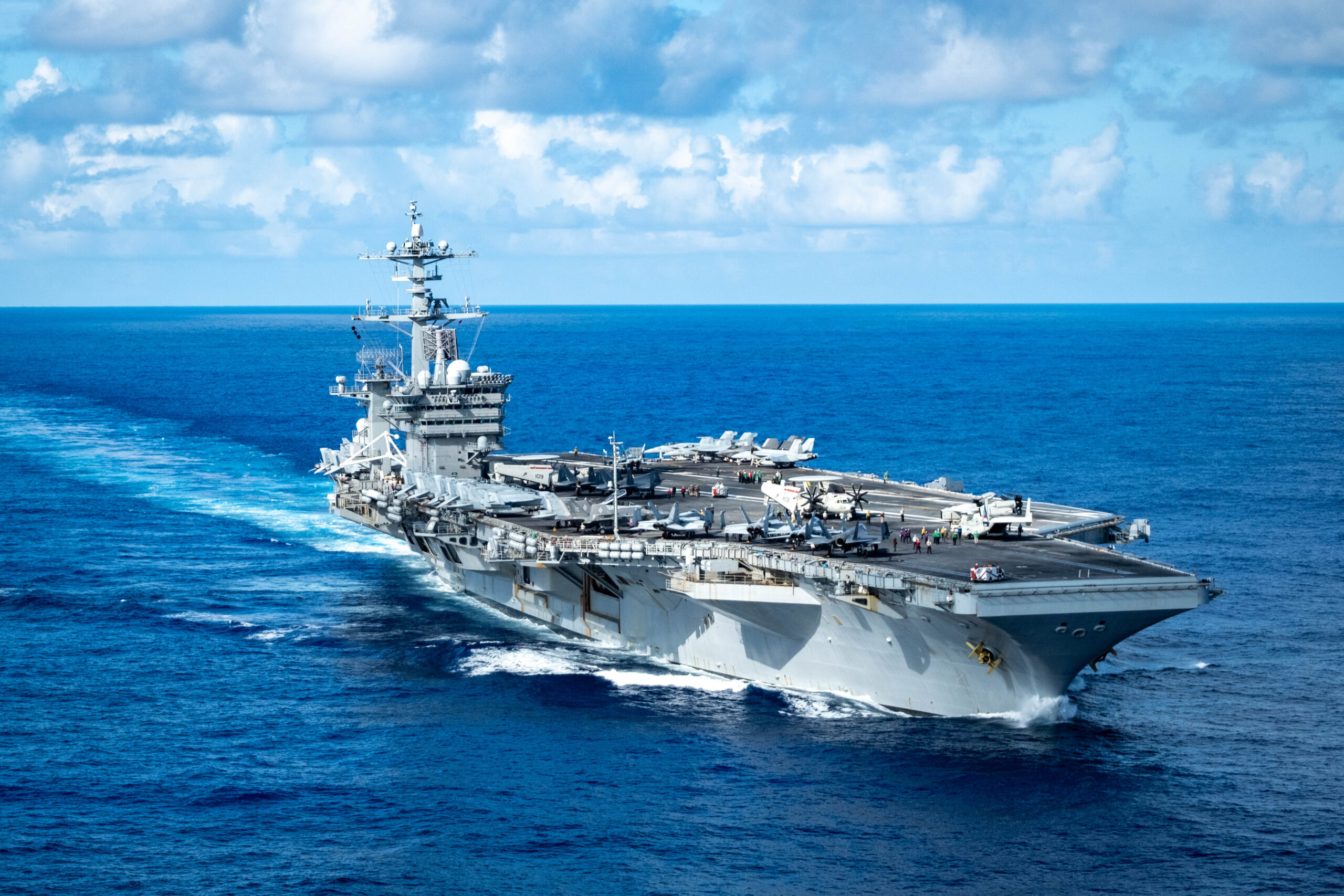 USS George Washington Enters South China Sea as China Philippines Tensions Boil Over
