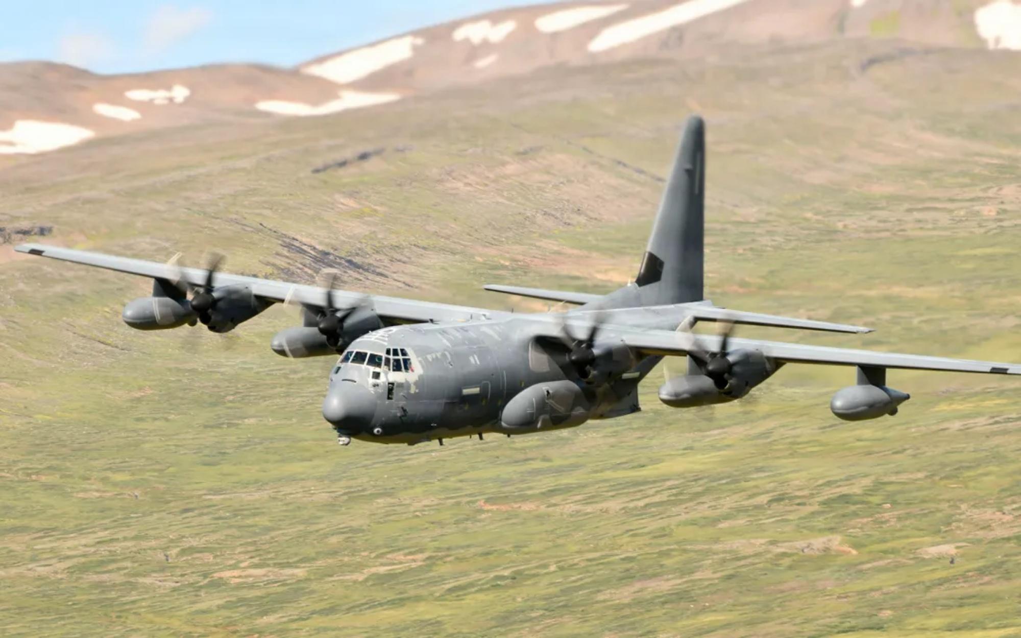 Air Force Special Operations Crews Push Cargo Glider Resupply Limits in Iceland