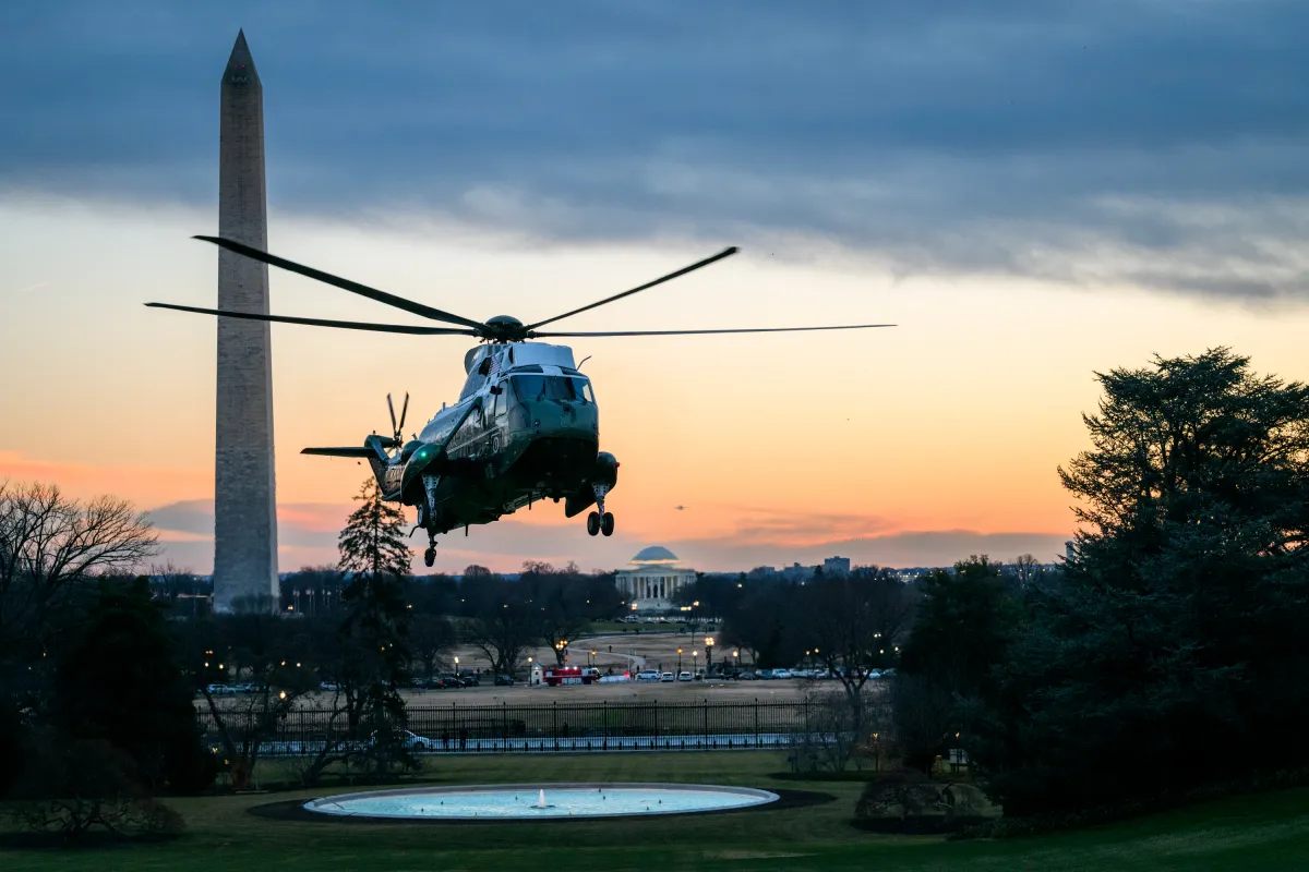 Marine One Crew Failed to Reach Controllers Before Alarming Safety Incident, NTSB Says