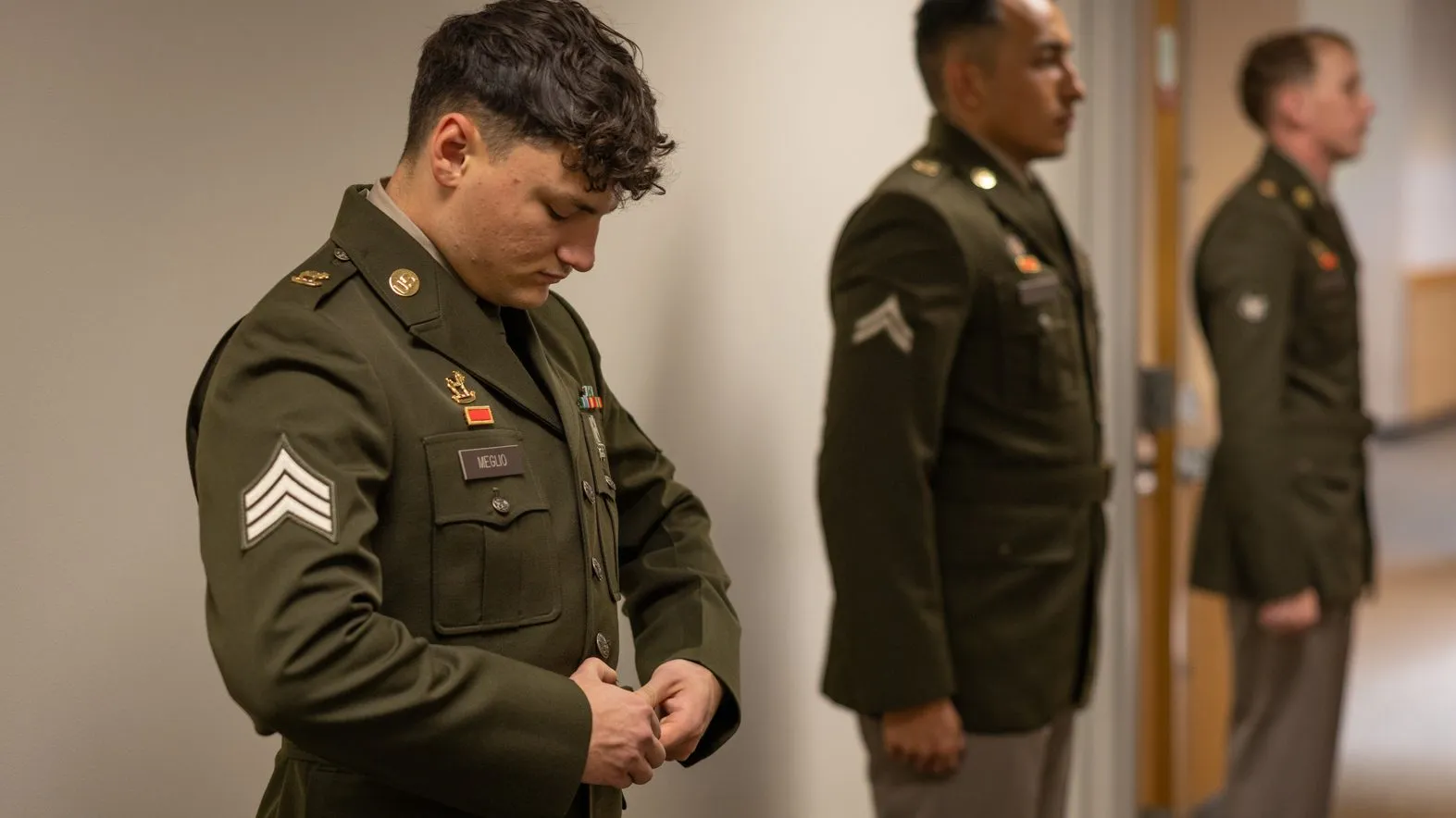 Army Eyes Major Uniform Shake Up with Baseball Caps and Collar Rank