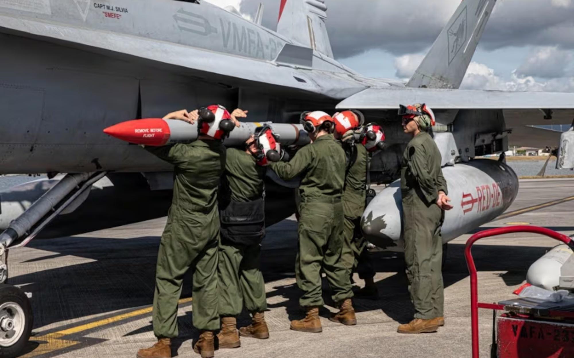 Pentagon and Lockheed Set Bold Framework to Boost AIM-260 Production