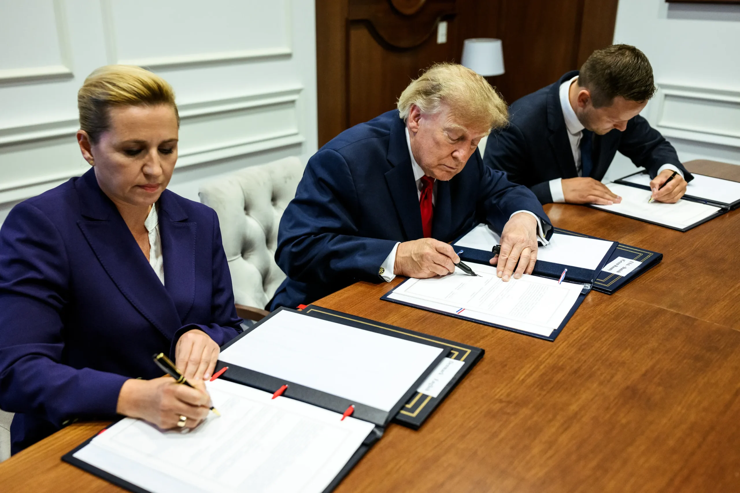 Greenland Welcomes US Military Pact, but Trust in Washington Remains on Thin Ice