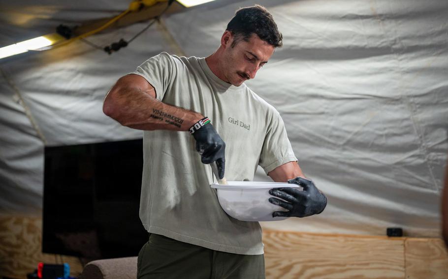 New USO Brings Pickleball, Pancakes and a Morale Boost to Troops Fighting al-Shabab