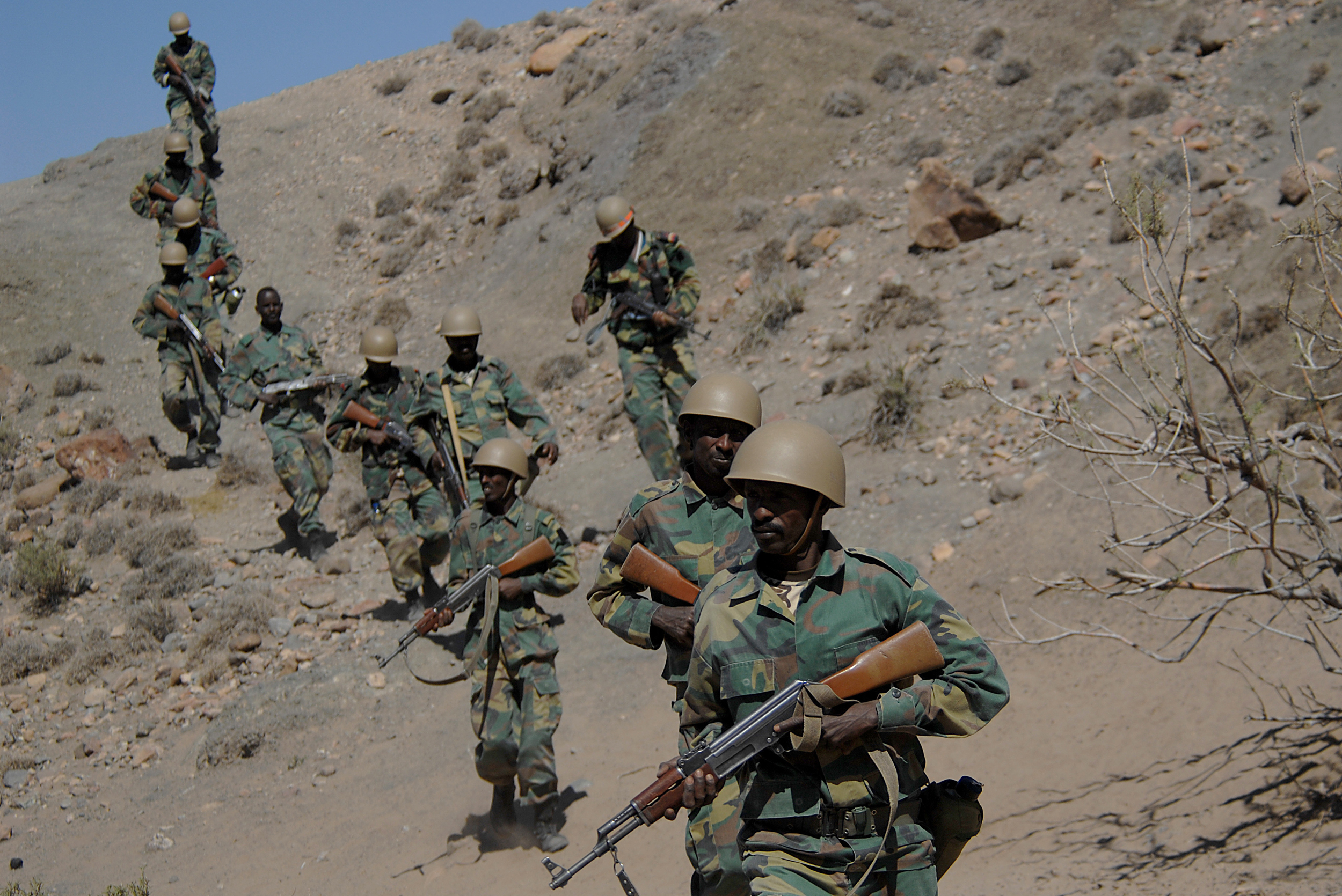 Houthi Advance Toward Key U.S. Base in Djibouti Ignites Fresh Security Alarm