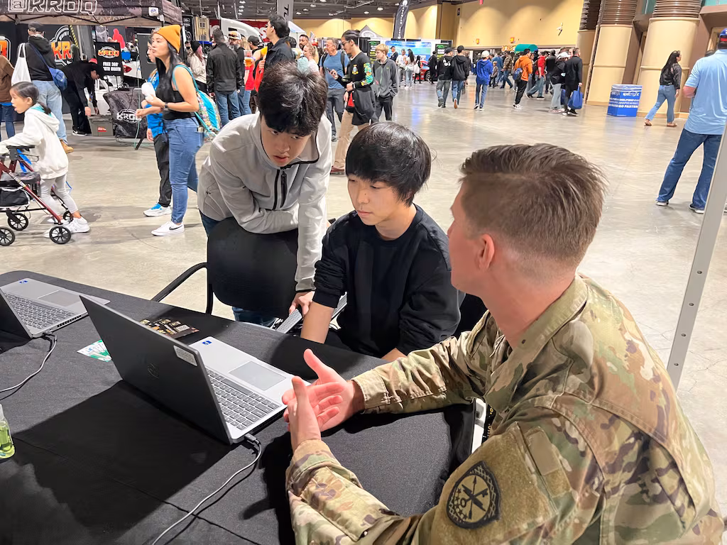 Army Roars Back as Reserve and Special Forces Finally Hit Recruiting Goals