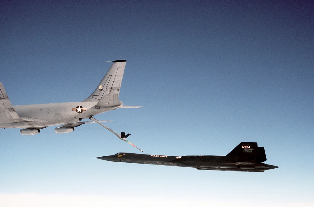 Return of the Blackbird? New Clues Suggest an SR-71 Could Soar Again