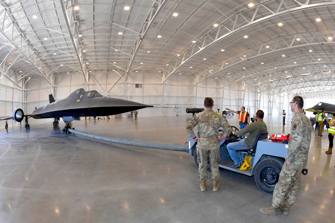 Return of the Blackbird? New Clues Suggest an SR-71 Could Soar Again