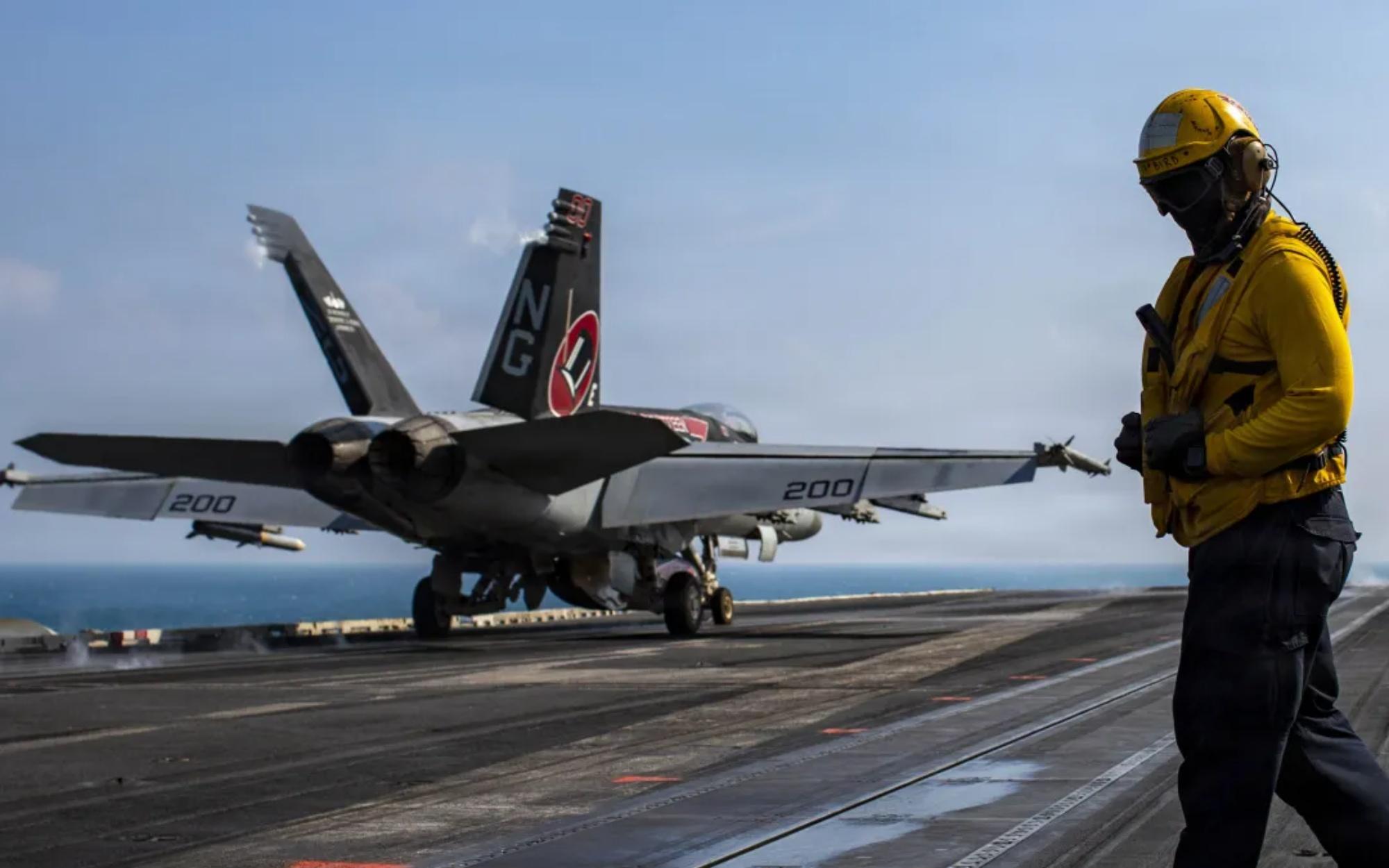 USS Lincoln Strike Group Earns Military’s Highest Unit Valor Award for Iran Deployment